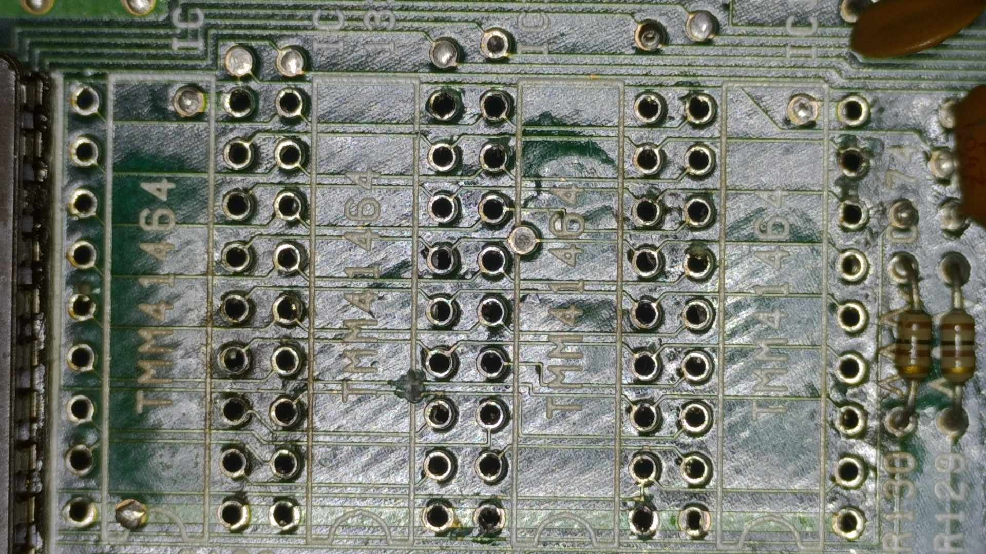 emplacement_ram_vue_plus_large emplacement_ram_vue_plus_large