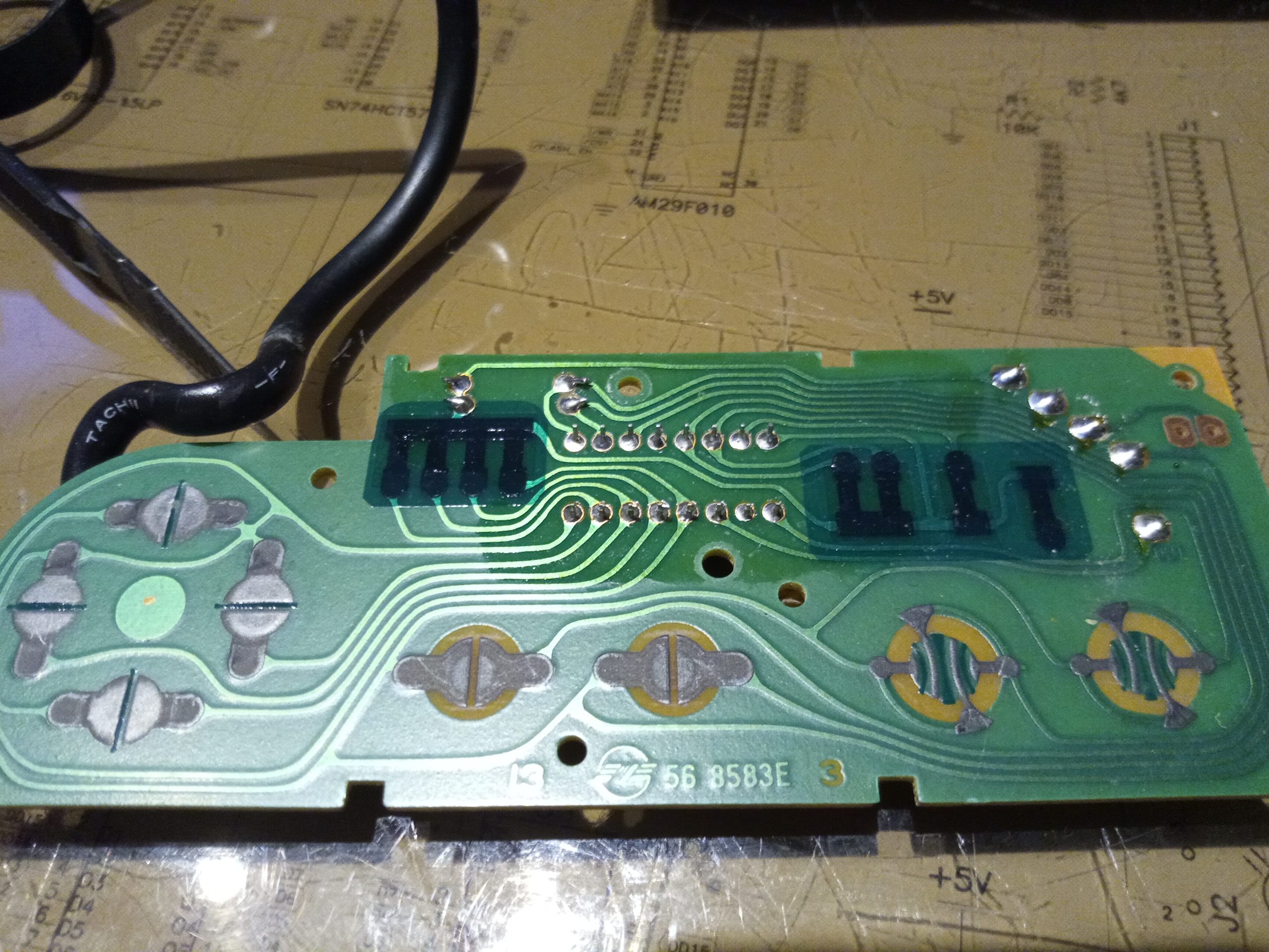 pcb_nes_bottom pcb_nes_bottom