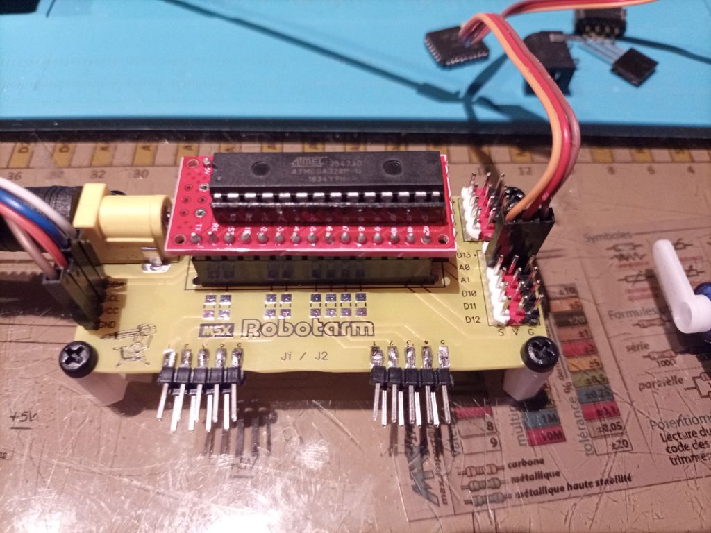 robotarm_v2_pcb_arduino robotarm_v2_pcb_arduino